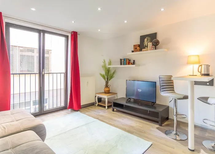 Arbeitsplatz, Tiefgaragenstellplatz, 4K Tv Netflix