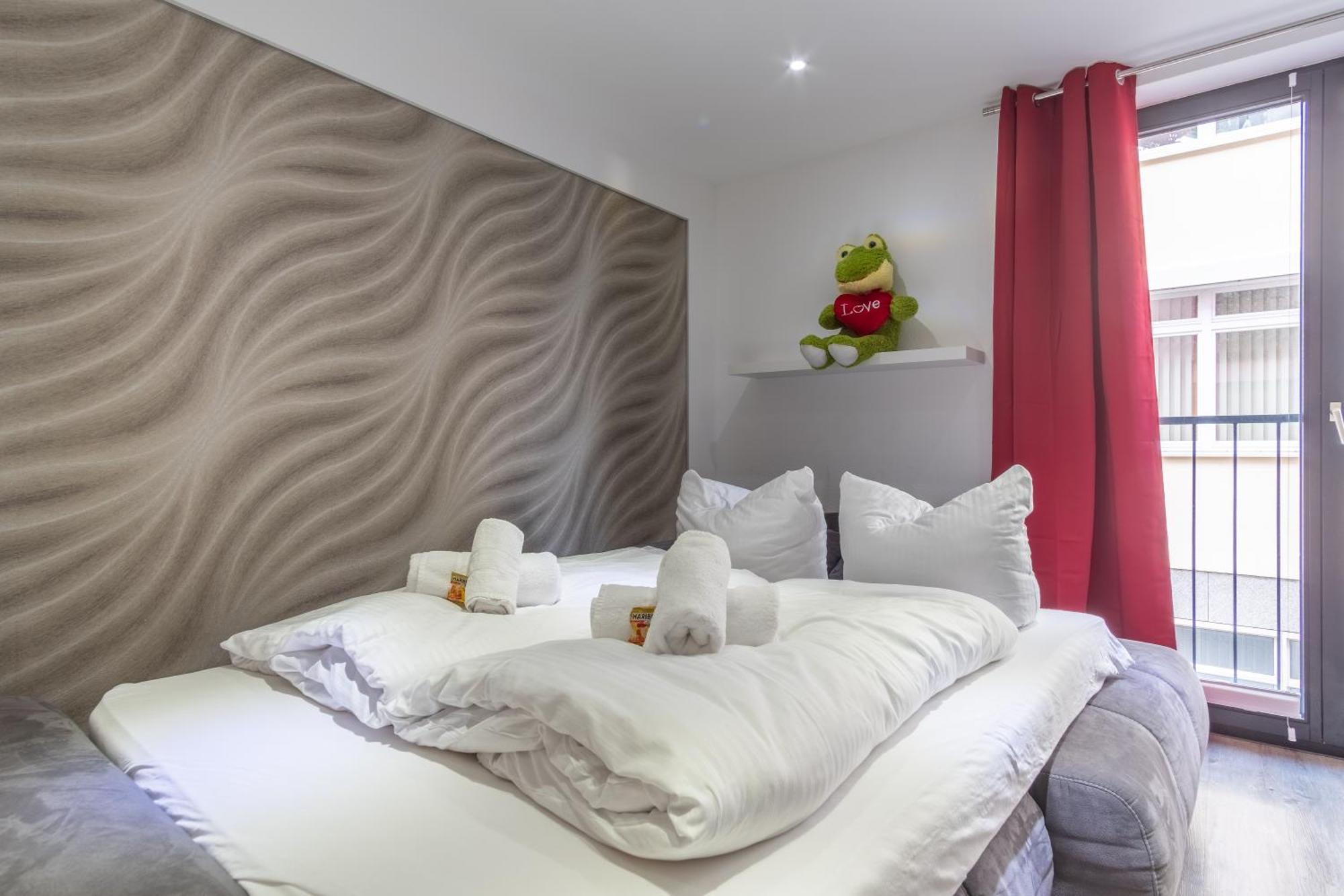 Apartment Arbeitsplatz, Tiefgaragenstellplatz, 4k Tv Netflix *